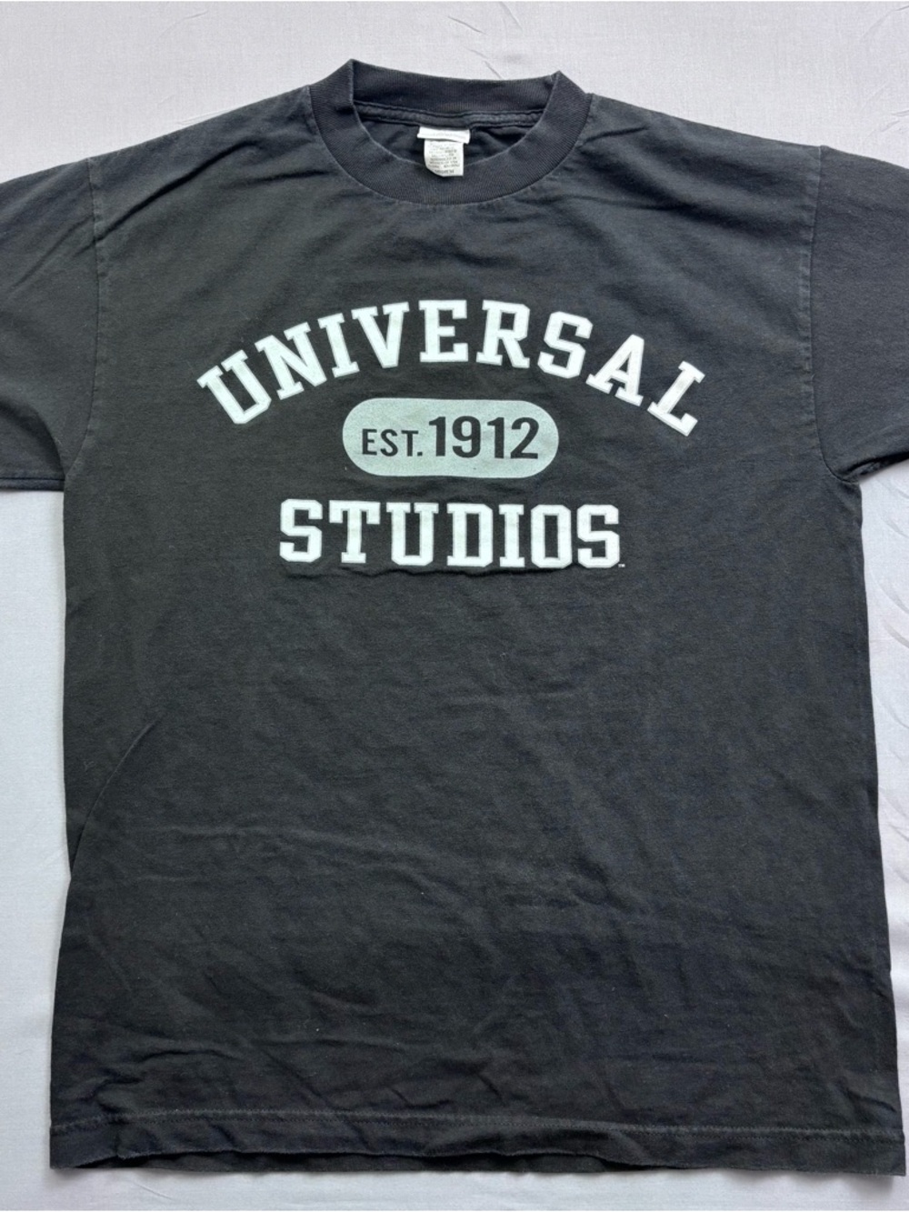 Universal Studios Black Graphic Logo Men's T-Shirt M Short Sleeve Crew Neck